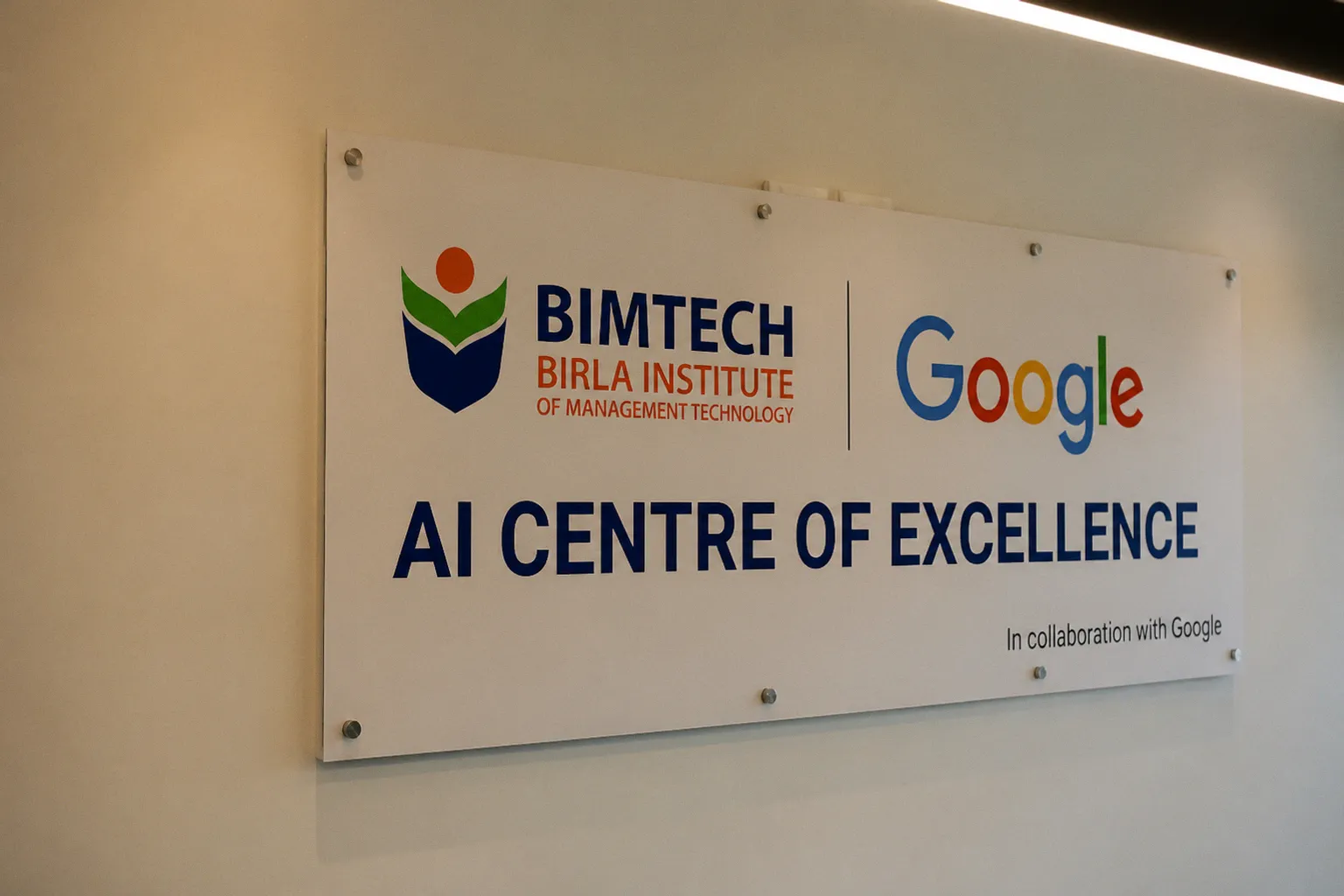 KI-Kompetenz in der Lehre: BIMTECH und Google setzen auf praxisnahe Anwendung