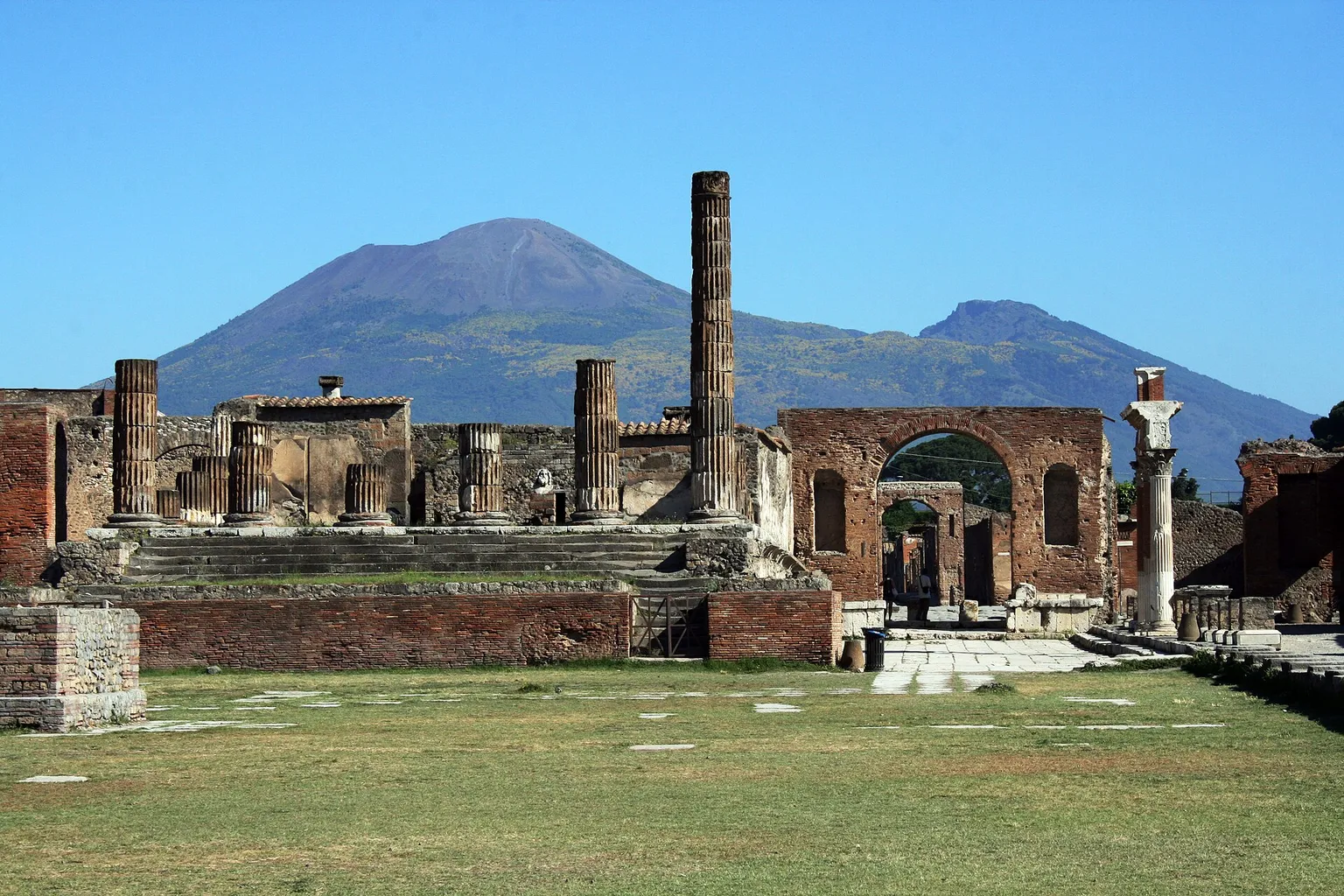 Pompeji Eintritt: Optionen für MINT-Exkursionen im Vergleich